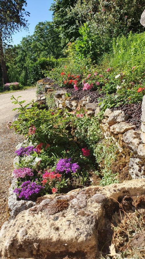 فندق Domaine Du Cardou Puy-lʼÉvêque المظهر الخارجي الصورة