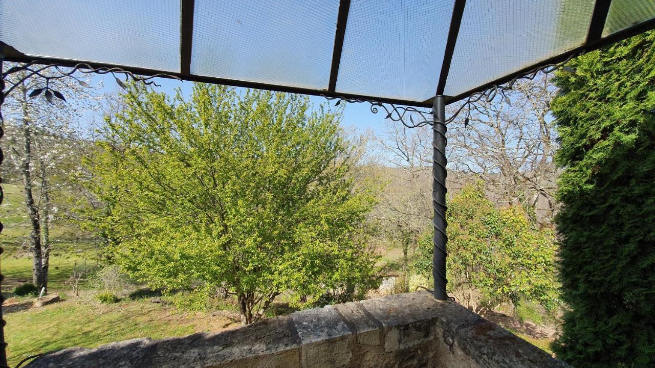 فندق Domaine Du Cardou Puy-lʼÉvêque المظهر الخارجي الصورة